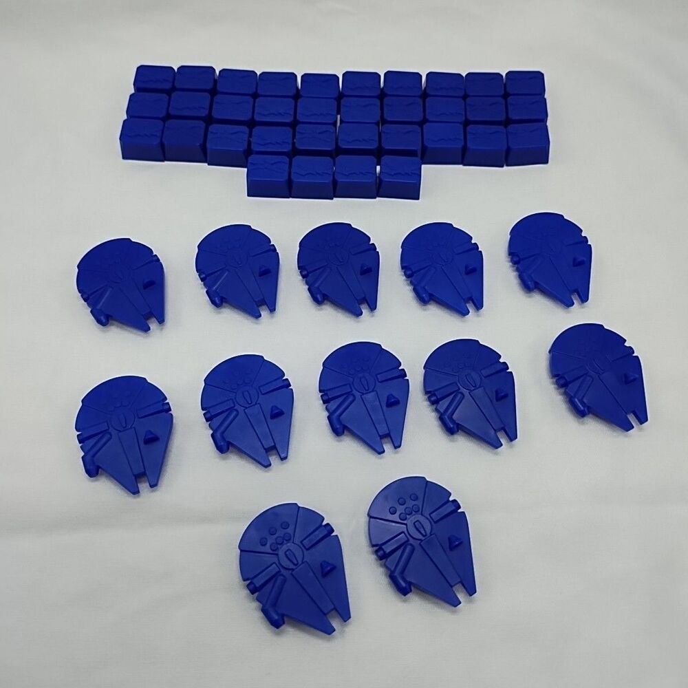 (46) Monopoly Star Wars Blue Player Pieces
